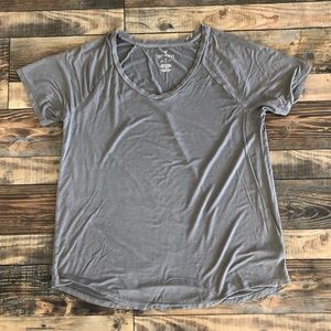 AE Basic Tee